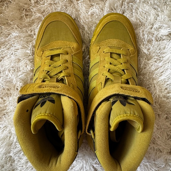 Adidas Wmns Forum Mid ‘Pulse Olive’ Suede Sneakers - Picture 5 of 7